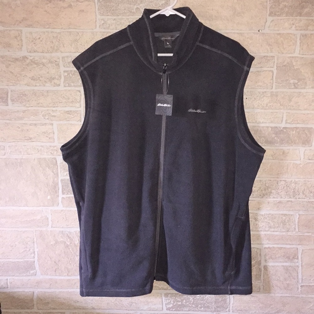 Zip up fleece vest new